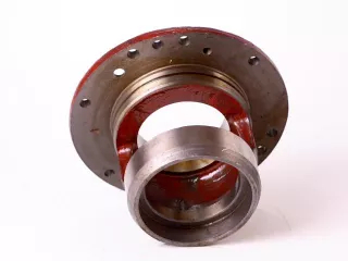 Belarus/MTZ brake shaft house(house 50x) (1)